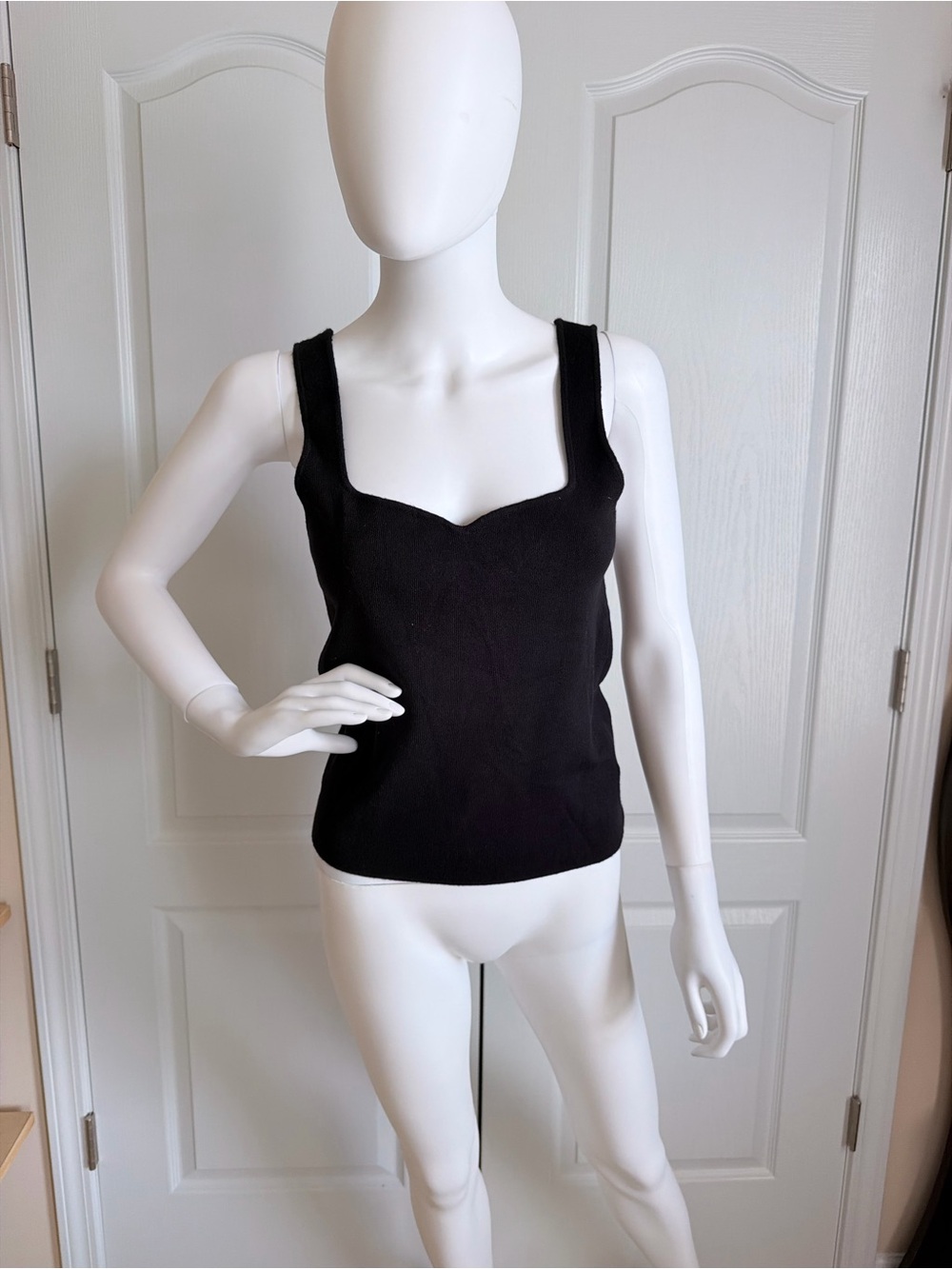 New Marled Black Sweetheart Neckline Tank Top Size L
